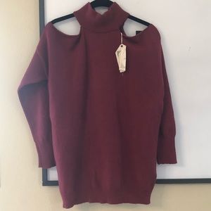 Entro Cold Shoulder Sweater Marsala Medium New